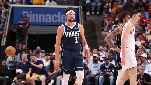 《NBA全场集锦》【球星】汤普森vs灰熊集锦 全场拿下18+2+3三分11中4无法阻挡灰熊攻势