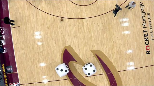NBA常规赛：火箭vs骑士第3节英文原声回放