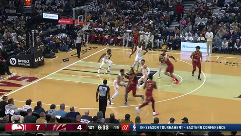 《NBA骑士》势要把双塔喂饱！加兰连送妙传阿伦莫布利先后上演暴扣好戏