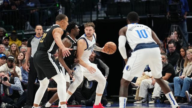 灰熊120-103独行侠 贝恩32+9东欧64分 残阵灰熊胜独行侠