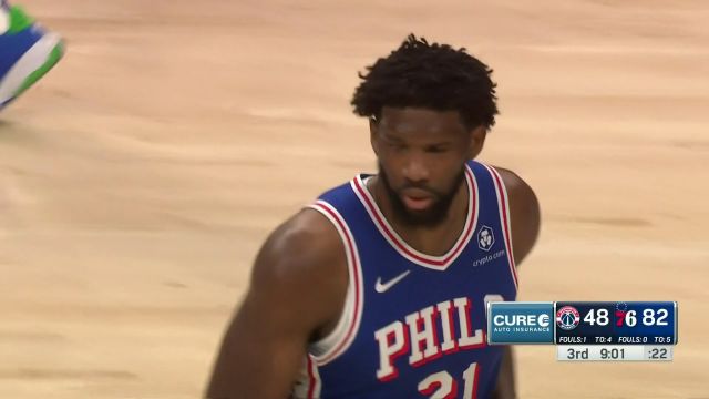 出来看MVP！恩比德第三节无法阻挡 前七投弹无虚发出手就有
