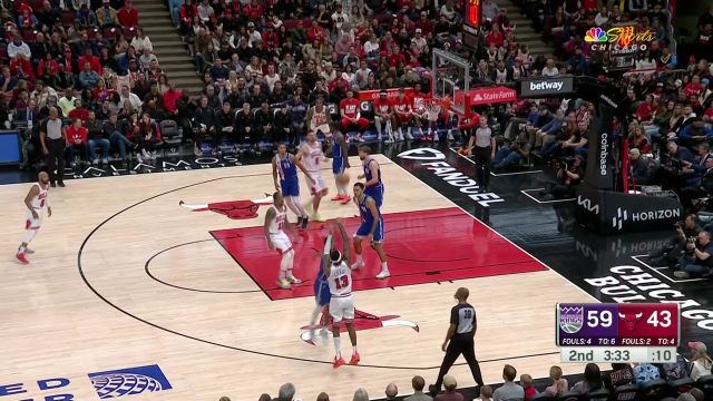 猛虎下山势不可挡！小萨冲击内线轻松拿下四分