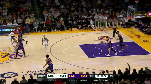 熟悉的节奏回来了 利拉德疯狂开火一口气连追八分