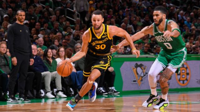 勇士88-140凯尔特人 库里仅4分难敌绿军双杰合砍56分