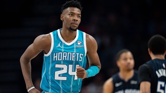 米勒vs魔术集锦 全队最高轰下32+6半场100%命中率
