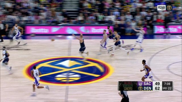 抓住失误推反击 穆雷大鹏展翅滑翔飞扣势大力沉