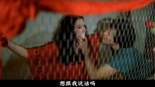 第3-3集深夜一个精神病患者闯进了私人住宅，将少妇囚禁了起来进行折磨电影解说邵氏电影香港老片