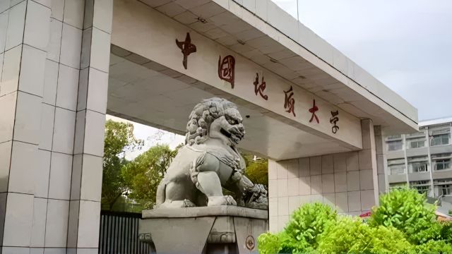 高校招聘公示“学校处长之子”引争议,媒体:要有内里的公正相匹配