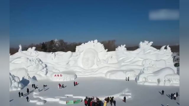 黑龙江哈尔滨:春节期间冰雪游持续火爆,带动住宿餐饮消费