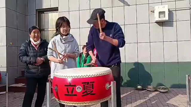 济南市章丘区:“鼓”舞白云湖 欢乐过新年