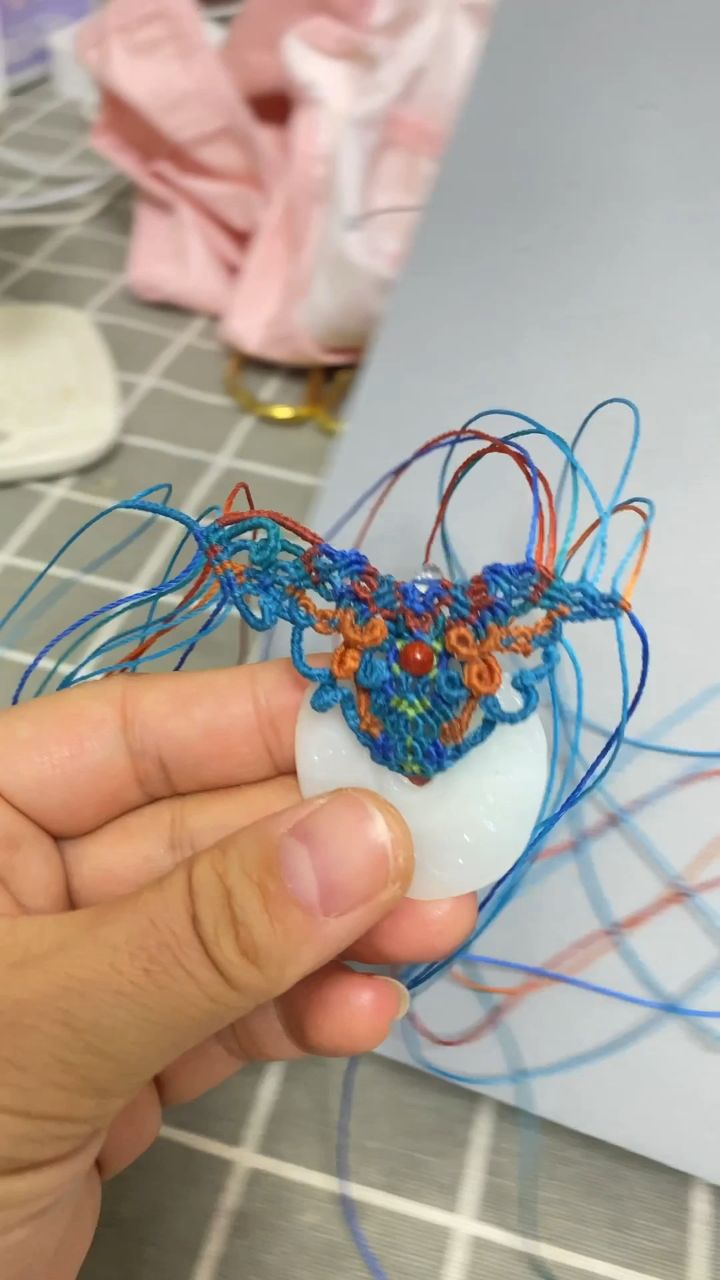 绳舞凤凰,玉牌展翅,手工编绳演绎千年神韵 #记录手工生活 #纯手工编绳