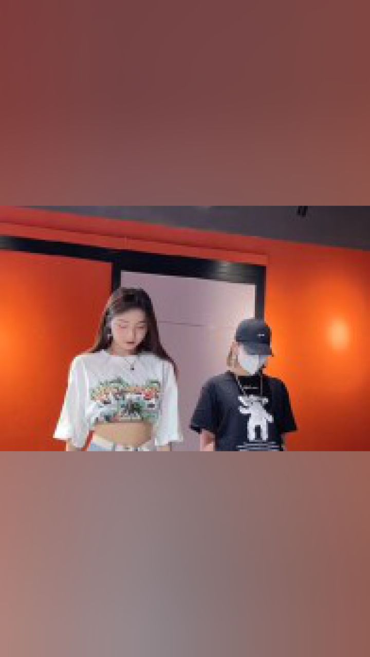 王嘉尔 老婆们快来学!