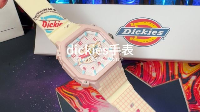 这个Dickies手表也太好看了吧!粉粉的黄皮也可以轻松hold住!