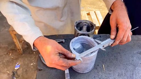 巴基斯坦小作坊用铝液仿造活塞，简直跟原厂一模一样！