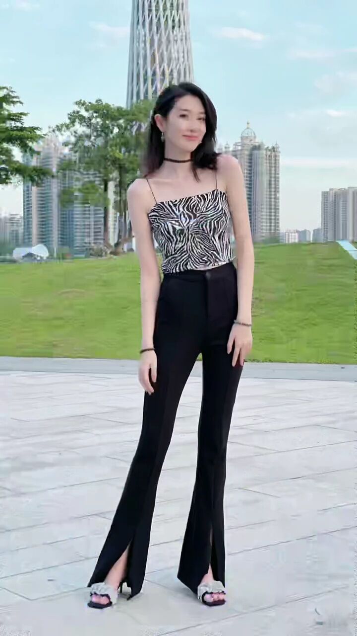 人间烟火定格照 #车模刘思思