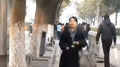 下载大学生发条女孩,一个月兼职13份工作,每天只睡4个小时 # 记录片