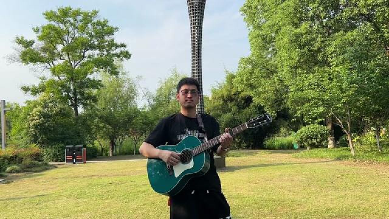 南波吉他谱 #利威斯顿吉他 #幻歌g58 #比尔潮牌 安河桥间奏来了 第一