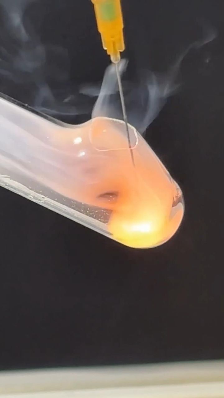 看看金属钠和氯气反应,最后生成了啥?