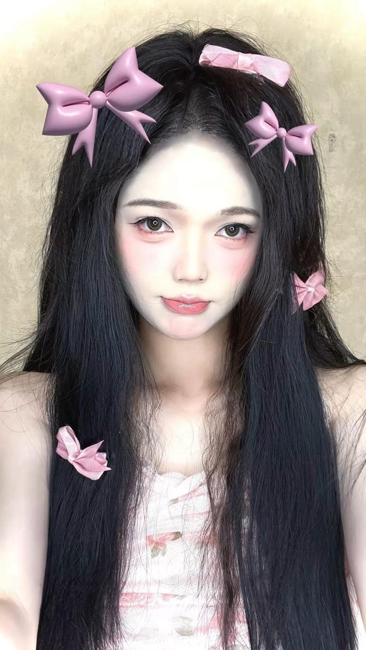 今天仿妆的是小鞠的蝴蝶结妆容!