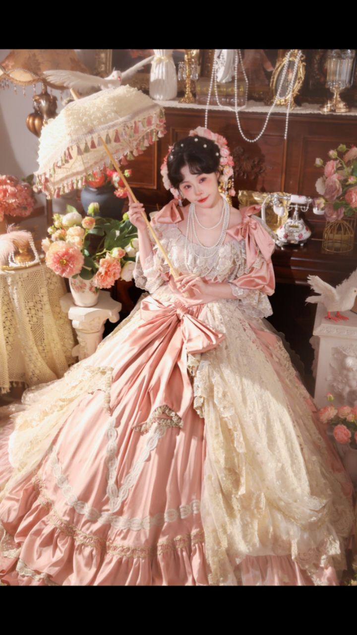 朋友们一直催的洛可可风写真终于收到返图啦!