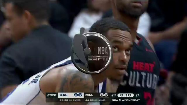 NBA常规赛：独行侠vs热火英文原声全场回放