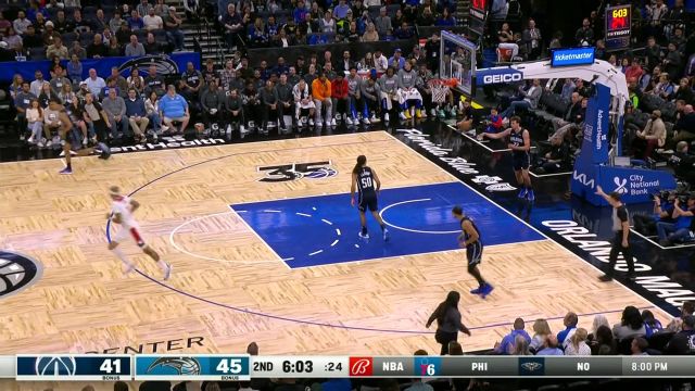 旋转舞步秀起来 库兹马无视萨格斯翻身勾手命中