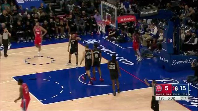 NBA常规赛：活塞vs费城76人第1节英文原声回放