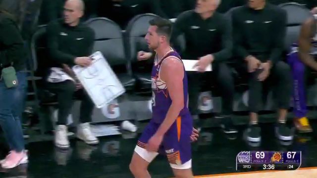 NBA常规赛：国王vs太阳第3节中文解说回放