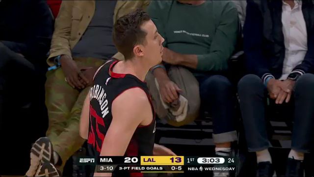 NBA常规赛：热火vs湖人第1节中文解说回放