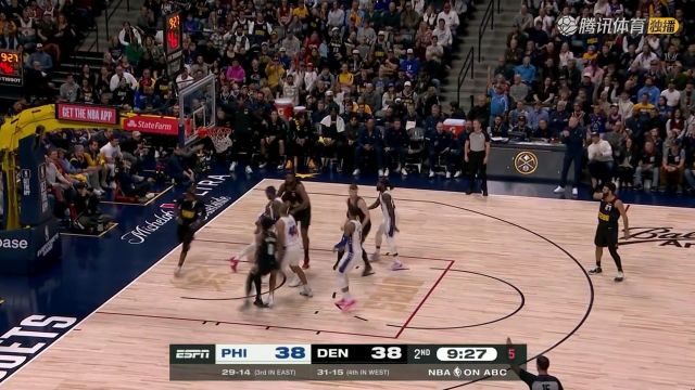 手感准的不像话！穆雷外线连飚两记三分手起刀落