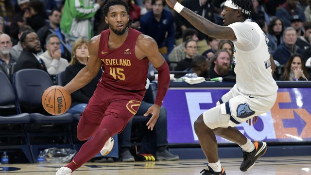 108-101灰熊 米切尔25+4+7骑士逆转灰熊迎四连胜