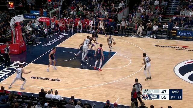 文班亚马vs奇才集锦 砍下24分6封盖攻防两端作用巨大