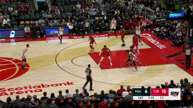 巴特勒vs猛龙集锦