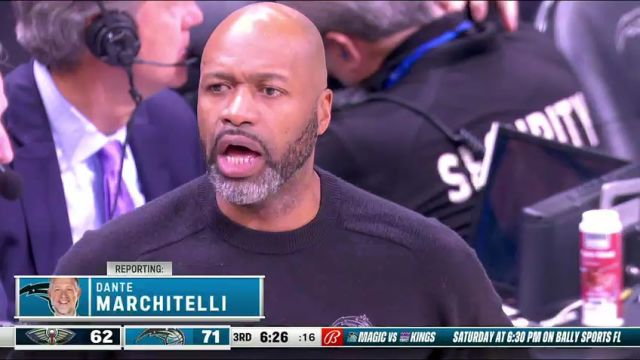 NBA常规赛：鹈鹕vs魔术第3节英文原声回放