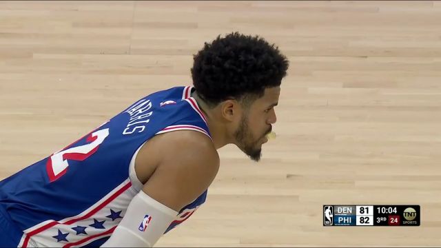 NBA常规赛：掘金vs76人第3节英文原声回放