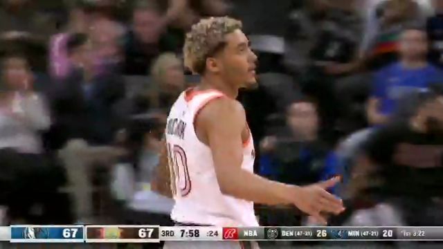 初生牛犊不怕虎！文班吸引防守分球外线 索汉三分精准制导打停独行侠