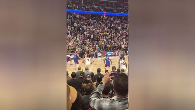 现场观看死神降临 杜兰特内外开花得分如探囊取物