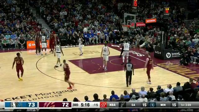 NBA常规赛：独行侠vs骑士第3节中文解说回放