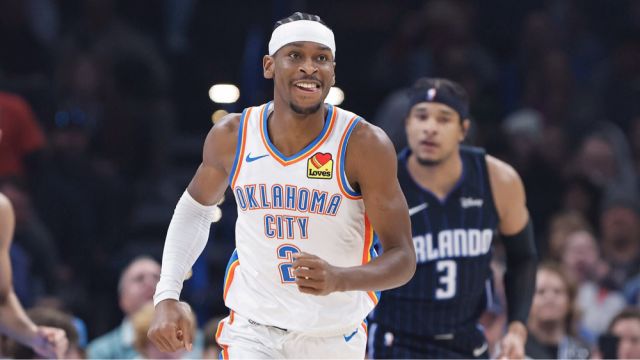 NBA官方战力榜：雷霆2连榜首，快船第五，太阳14，湖人20，勇士22