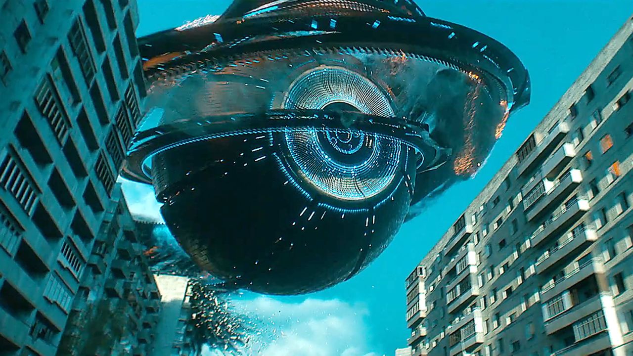 1一艘外星飞船坠落在地球,引发了巨大的灾难,科幻片