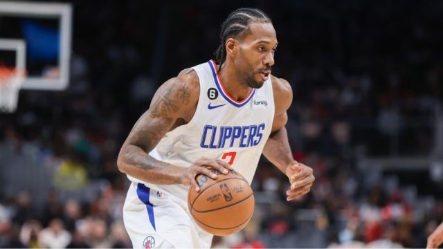 大格局！小卡回应降薪续约：续约乔治留下哈登，大多数人会回归！续约三年让步超8000万