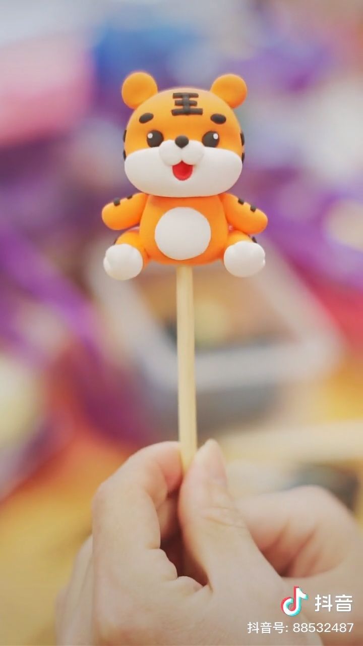 捏面塑——小老虎