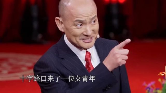 郭秋林表演山东快书《闯红灯》,全程笑点不断,观众手都拍麻了