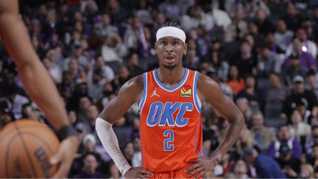 剑指MVP！亚历山大完胜华子赢榜首之争，关键时刻太硬，本季三打森林狼场均33.3分