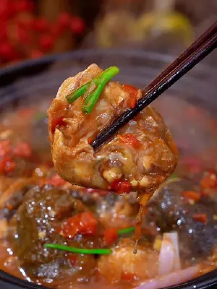 我敢说你要是吃过红烧鱼嘴巴,鱼身上其他的部位你绝对不想再吃了,口口