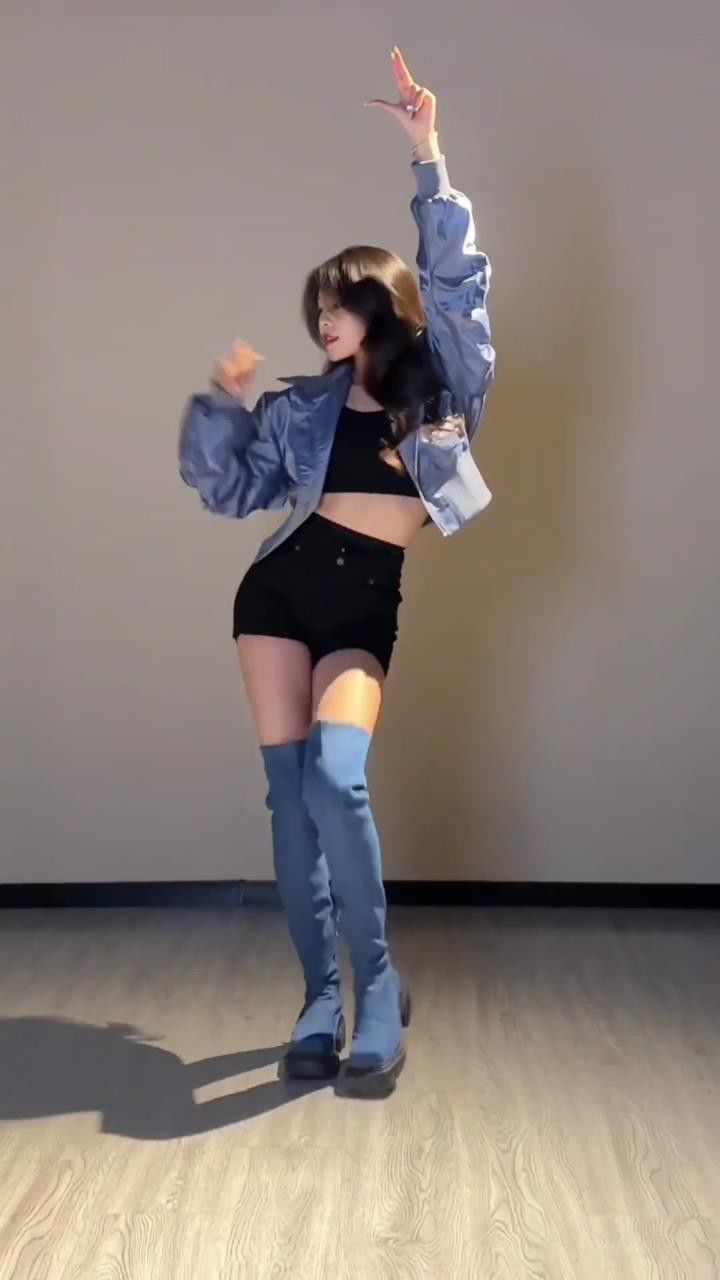 时尚终于轮回到姐那个时代#hush#missa#翻跳