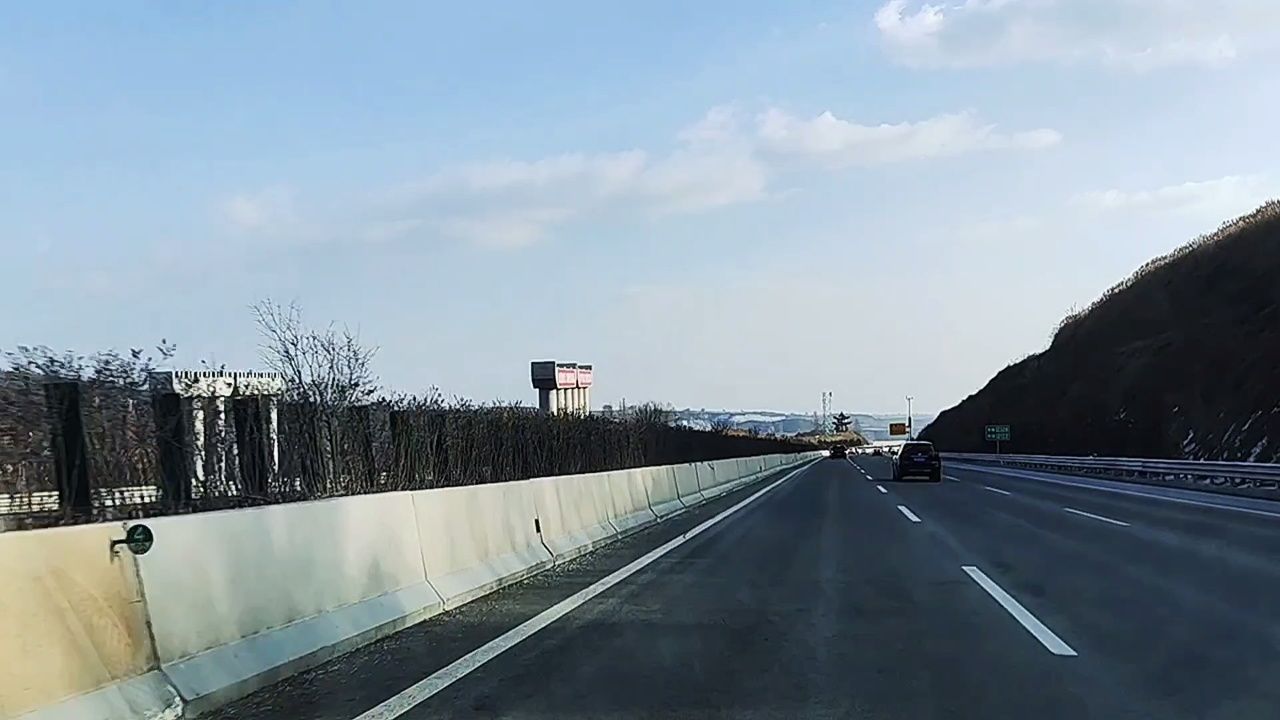 行驶在京昆高速路山西段