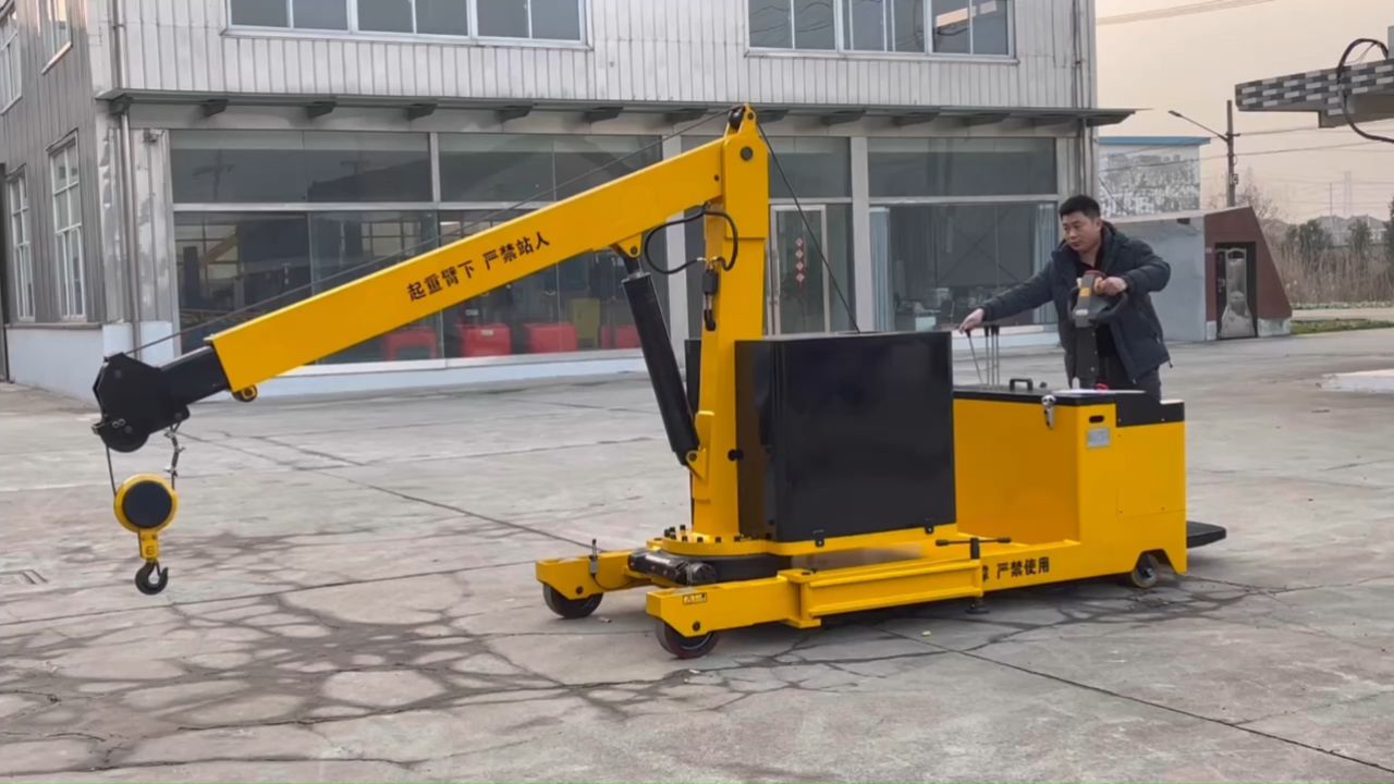 惠泽电动小吊车现场测量出方案,终身提供配件,成功案例多