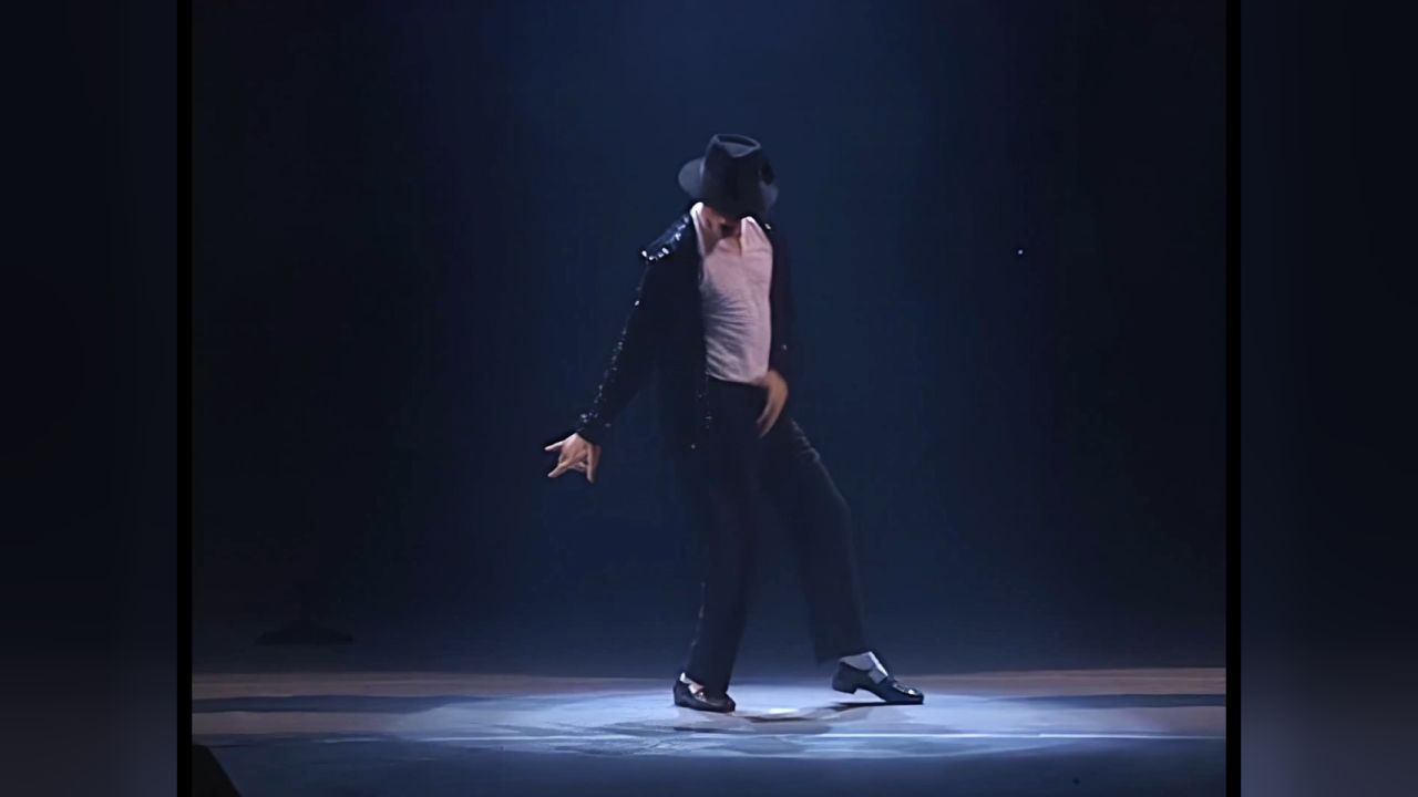 迈克尔杰克逊再现丝滑太空步,这场演唱会刷新了我对巨星的认识