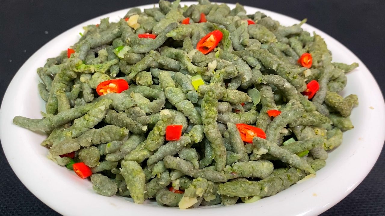 楮不揪不要直接上锅蒸,难怪苦涩粘连,教你技巧,劲道好吃又松散